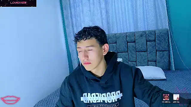 FelipeGonzalezz online show from 14, 1, 2026