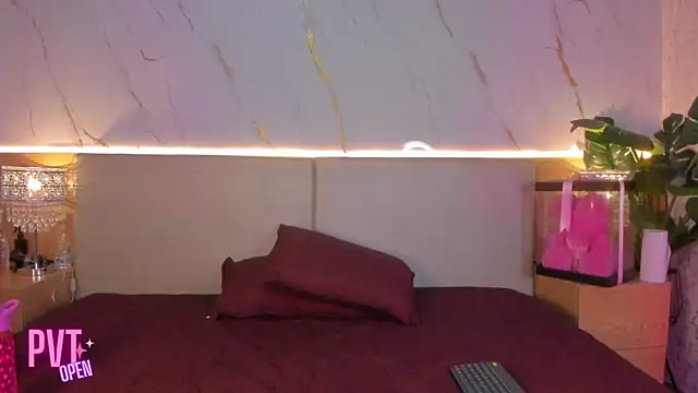 april grey11 online show from 4, 2, 2026