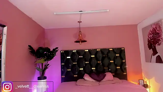 Velvet Dreamss online show from 22, 5, 2026