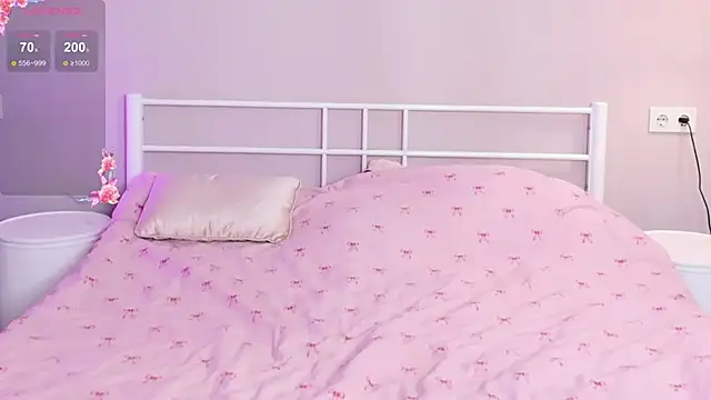 luxmeltmoon online show from 15, 1, 2026