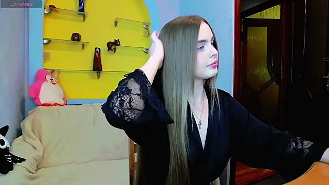 AlicaLOVEalisa777 online show from 5, 3, 2026