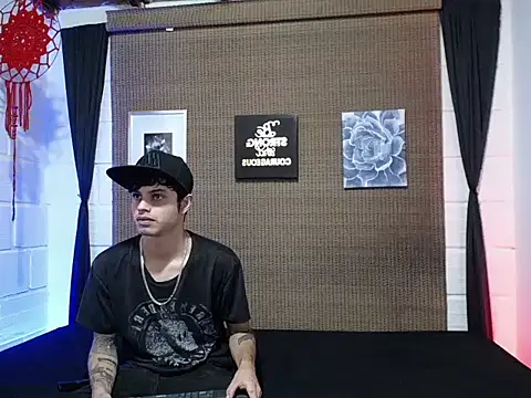 Snapshot of wild_duo777 chatting on 26, 11, 2025 wild duo777 online show from 26, 11, 2025