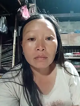 girl-hot2x online show from 29, 4, 2026