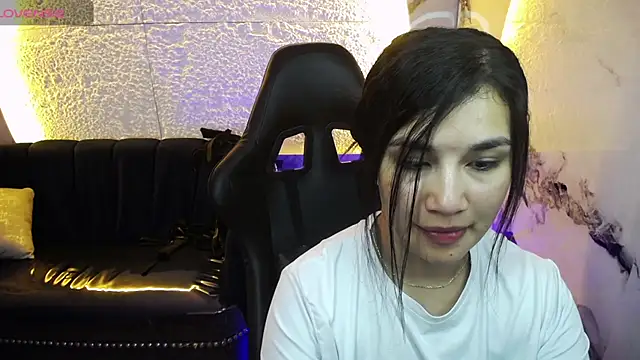 Snapshot of Violetta_jhonson_a chatting on 25, 6, 2026 Violetta jhonson a online show from 25, 6, 2026