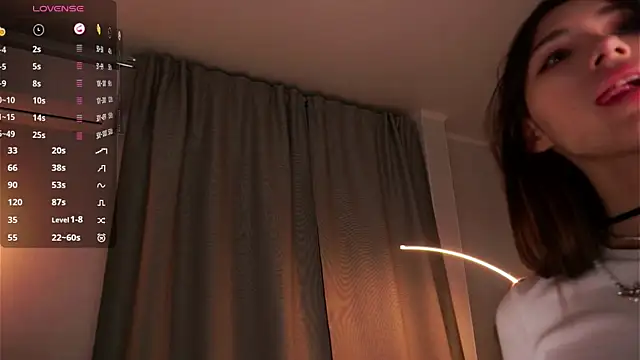 NanceeWestaway online show from 20, 12, 2025