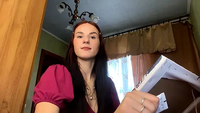 AliciaCapehart online show from 21, 11, 2025