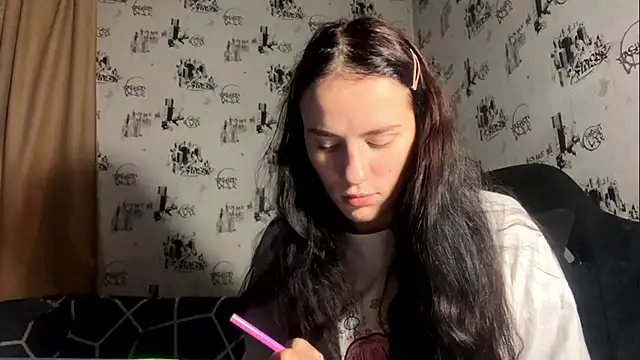 AliciaCapehart online show from 30, 11, 2025