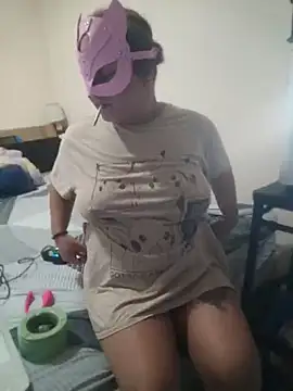 Snapshot of Charliizinpink chatting on 18, 4, 2026 Charliizinpink online show from 18, 4, 2026