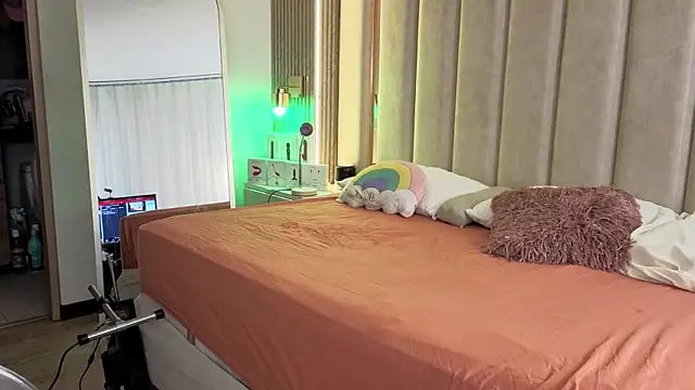 Iamnyxy online show from 4, 12, 2025