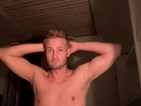 Snapshot of SUB-Blond chatting on 18, 11, 2025 SUB-Blond online show from 18, 11, 2025