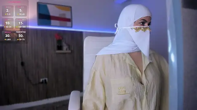 Hannaa Dolly online show from 18, 12, 2025