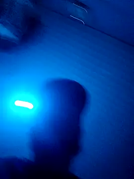 hotguy71000 online show from 21, 11, 2025