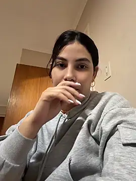 Anna Bitch Disgusting online show from 2, 7, 2026