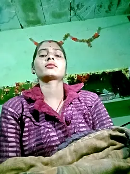 Snapshot of Nelug chatting on 15, 11, 2025 Nelug online show from 15, 11, 2025