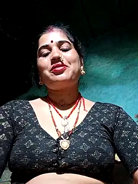 Snapshot of Hot_kamla chatting on 12, 5, 2026 Hot kamla online show from 12, 5, 2026