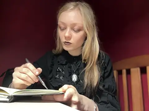 moonlight fiend online show from 20, 12, 2025