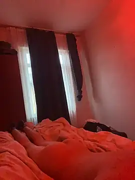 Snapshot of adenn_1234 chatting on 12, 11, 2025 adenn 1234 online show from 12, 11, 2025