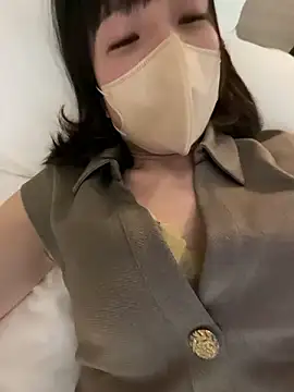 mayumichan13 online show from 2, 4, 2026