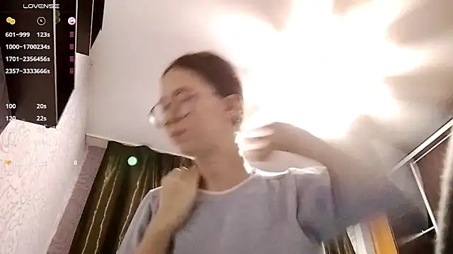 Snapshot of SharenBilleck chatting on 12, 11, 2025 SharenBilleck online show from 12, 11, 2025