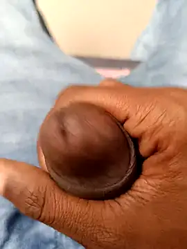 sexiestboii  online show from 12, 1, 2026