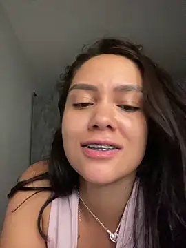 carolsapequinha online show from 8, 2, 2026