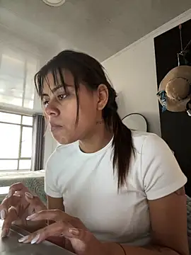 anna evans9 online show from 15, 11, 2025