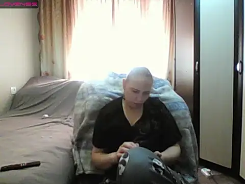 JenniDeep online show from 11, 3, 2026