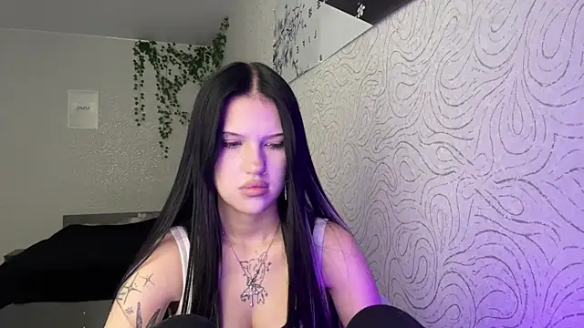 Snapshot of JuliaElse chatting on 14, 11, 2025 JuliaElse online show from 14, 11, 2025