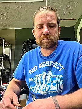 Snapshot of Txweld69 chatting on 23, 11, 2025 Txweld69 online show from 23, 11, 2025