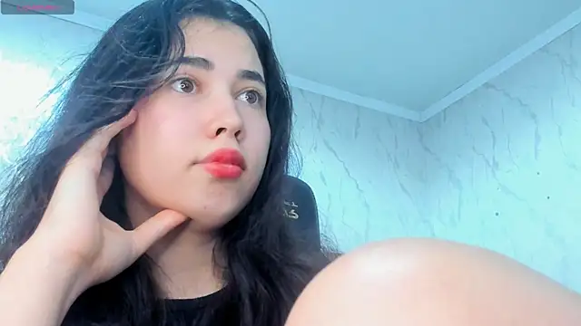 Snapshot of Diara_1an chatting on 24, 7, 2026 Diara 1an online show from 24, 7, 2026