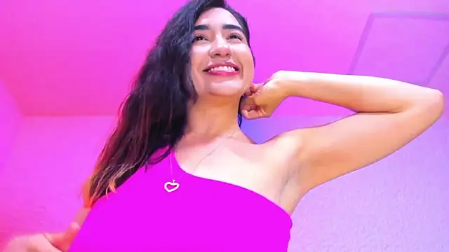 VictoriaRouge  online show from 17, 4, 2026