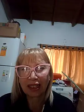 SexyMilf1211 online show from 27, 4, 2026