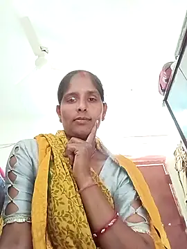 Snapshot of Pirvesh_singh chatting on 15, 11, 2025 Pirvesh singh online show from 15, 11, 2025