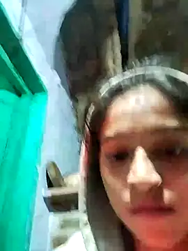 Snapshot of Mohni_hote chatting on 16, 11, 2025 Mohni hote online show from 16, 11, 2025