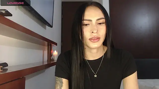 Linda  fiore online show from 4, 3, 2026