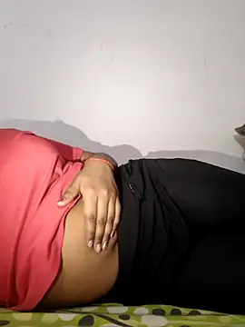 Red Love 1 online show from 14, 3, 2026