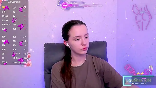 Snapshot of BellaVelure6767 chatting on 23, 5, 2026 BellaVelure6767 online show from 23, 5, 2026