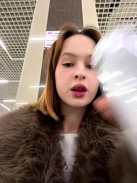 hani obsessed online show from 17, 12, 2025