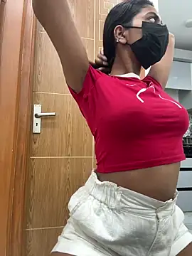 sexyayeshadesi online show from 2, 4, 2026