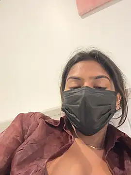 sexyayeshadesi online show from 16, 4, 2026