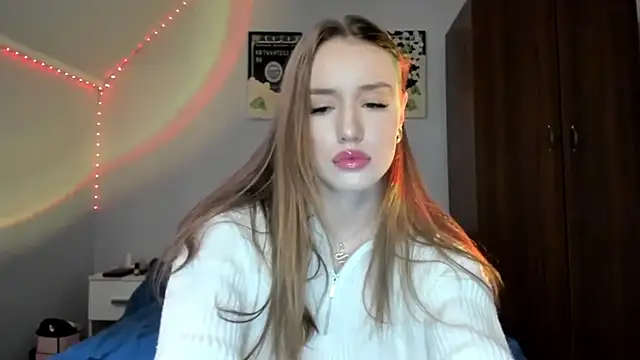 tinyglow online show from 18, 12, 2025