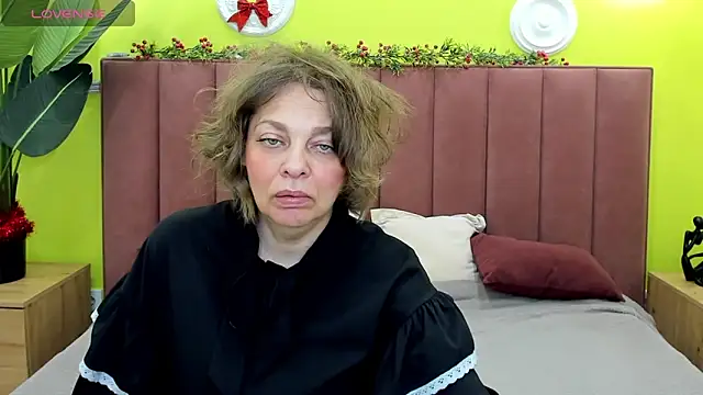 Valerie King online show from 21, 12, 2025