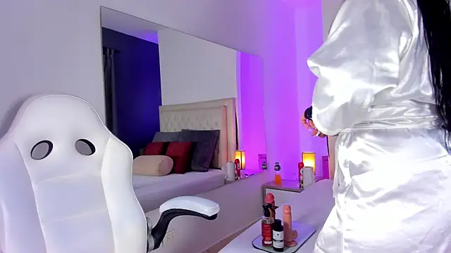 Snapshot of violeta_santanna chatting on 14, 1, 2026 violeta santanna online show from 14, 1, 2026