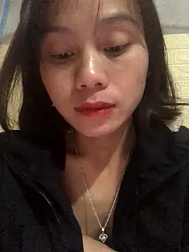 Snapshot of Trangbabylove chatting on 17, 11, 2025 Trangbabylove online show from 17, 11, 2025