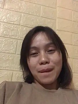 Trangbabylove online show from 17, 12, 2025