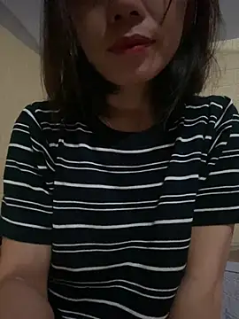 Snapshot of Trangbabylove chatting on 19, 7, 2026 Trangbabylove online show from 19, 7, 2026