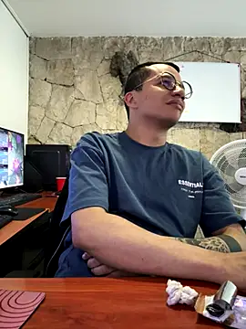 Snapshot of MarcoKostov chatting on 20, 11, 2025 MarcoKostov online show from 20, 11, 2025