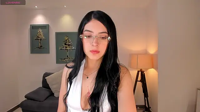 HaileyRoss  online show from 10, 2, 2026