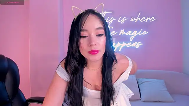 ZaraKafruni online show from 10, 2, 2026