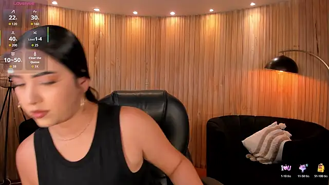 Snapshot of SophieLanne chatting on 20, 7, 2026 SophieLanne online show from 20, 7, 2026